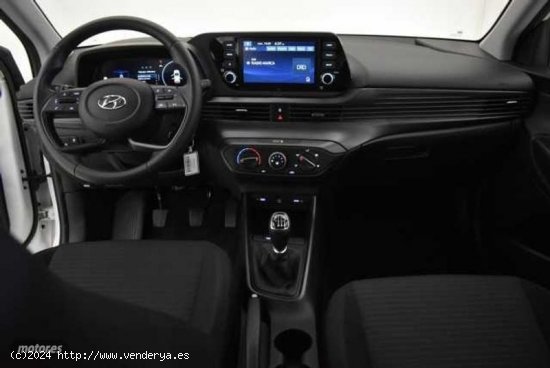 Hyundai i20 1.2 MPI Klass de 2024 con 7.368 Km por 17.990 EUR. en Alicante