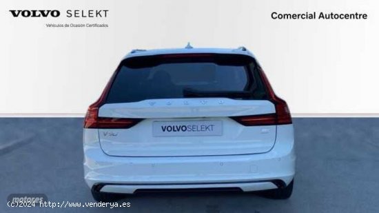 Volvo V 90 2.0 T8 RECHARGE R-DESIGN 4WD AUTO 455 5P de 2021 con 23.559 Km por 50.800 EUR. en Barcelo