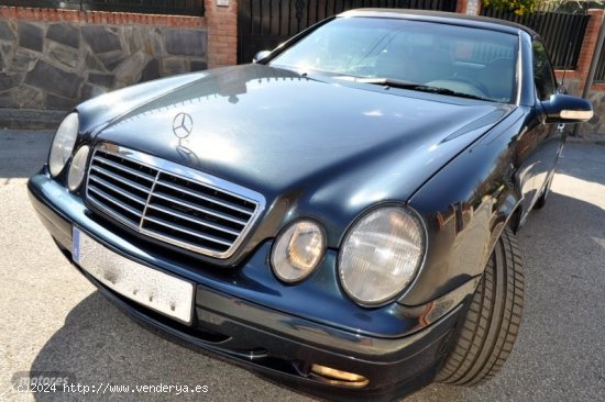 Mercedes Clase CLK 200. KOMPRESSOR CABRIO ELEGANCE FULL de 2000 con 197.000 Km por 7.300 EUR. en Gra