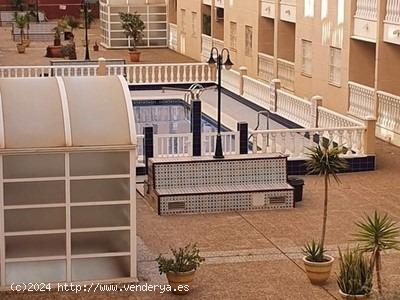 Precioso apartamento 2 dorm. en Torrevieja 600m de la playa del Cura - ALICANTE