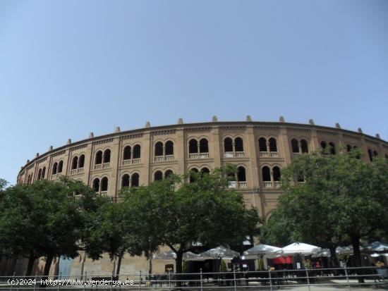 PARA ESTUDIANTES DE CARRERA o MÁSTER,MUY SOLEADO HACIENDO ESQUINA OPORTUNIDAD ÚNICA , APROVECHALA 