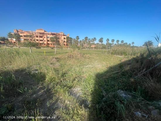 Terreno urbano en Playa Granada, junto futuro puerto deportivo. - GRANADA