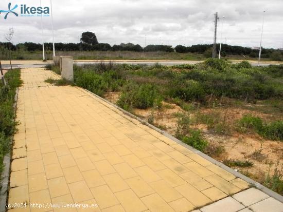  TERRENO URBANO PARA CONSTRUIR - IDELA PARA INVERSORES - HUELVA 