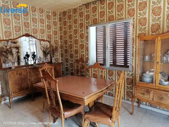 PISO EN VENTA 4 DORMITORIOS ARAUZO DE MIEL - BURGOS