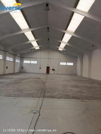 GRAN OPORTUNIDAD ¡NAVE EN ALQUILER EN POLÍGONO INDUSTRIAL! - BURGOS