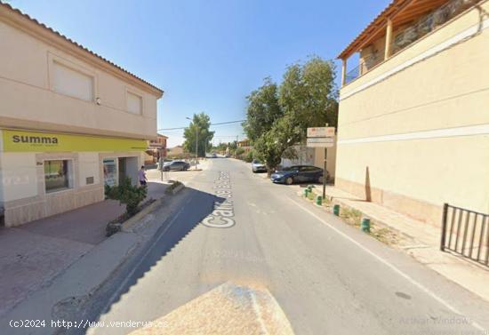 VIVIENDA PARA REFORMAR CON TERRENO EN EL CAMPILLO - MURCIA