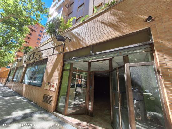 Local en venta en Calle Adolfo Aznar - ZARAGOZA