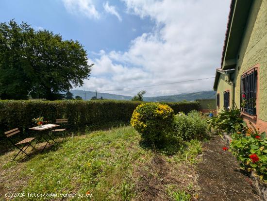  ESTUPENDA CASA INDEPENDIENTE CON POSIBILIDAD DE NEGOCIO EN SALAS - ASTURIAS 