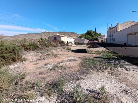 Terreno Urbano en Hondon de las Nieves - Zona El Rebalso - ALICANTE