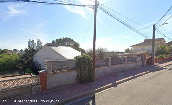 MARAVILLOSA CASA en Sant Esteve Sesrovires (Barcelona) - BARCELONA