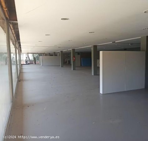 Local comercial en alquiler  en Cànoves i Samalús - Barcelona