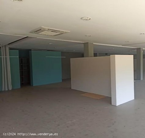 Local comercial en alquiler  en Cànoves i Samalús - Barcelona