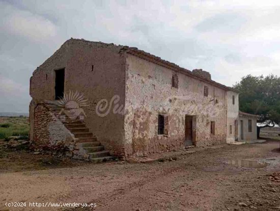 Casa de campo-Masía en Venta en Yecla Murcia