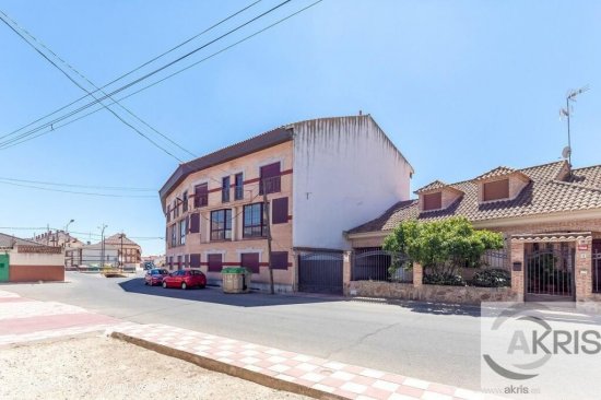  Piso en venta en Gerindote de 1200 m2 