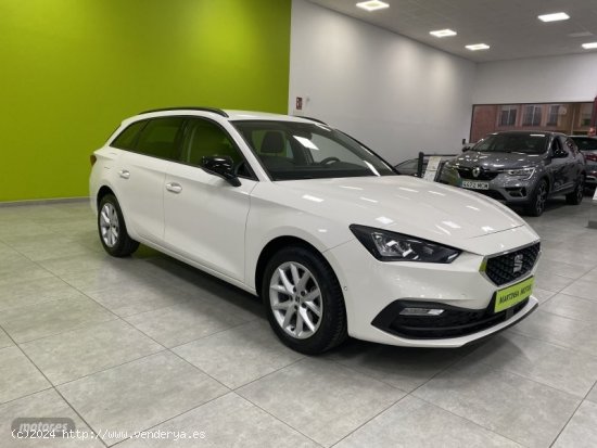 Seat Leon SP Style XL 1.0 tsi 110cv de 2023 con 30.000 Km por 19.800 EUR. en Malaga