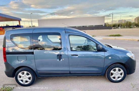  Dacia Dokker 1.5 DCI Ambiance de 2015 con 30.000 Km por 10.500 EUR. en Valencia 