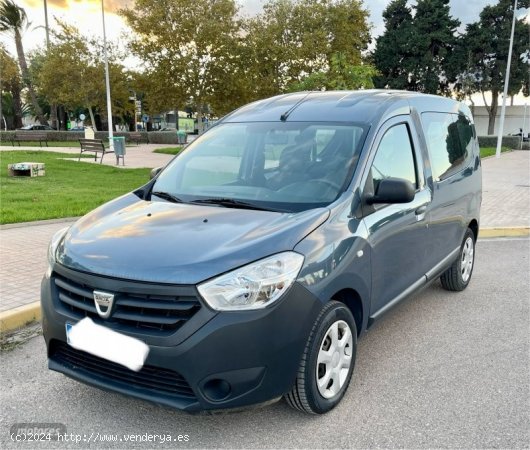 Dacia Dokker 1.5 DCI Ambiance de 2015 con 30.000 Km por 10.500 EUR. en Valencia