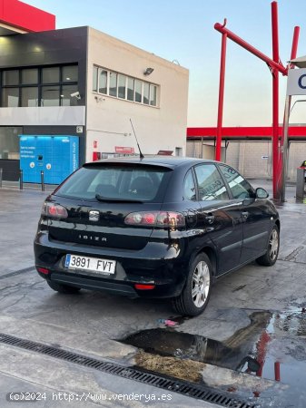 Seat Ibiza 1.4 TDI de 2007 con 274.000 Km por 2.700 EUR. en Alicante