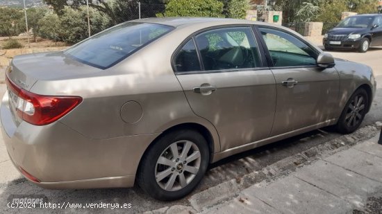 Chevrolet Epica Lt de 2009 con 101.000 Km por 5.900 EUR. en Madrid