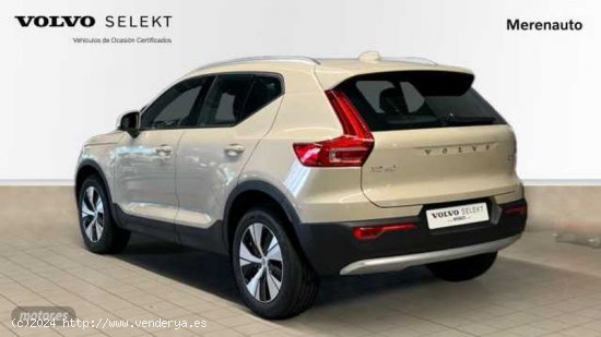 Volvo XC40 XC40 Core, B3 Mild hybrid, Gasolina de 2024 con 1 Km por 39.900 EUR. en A Coruna