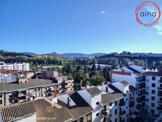  BURLADA. CALLE MAYOR. SE VENDE PISO 4 HAB. MUY LUMINOSO - NAVARRA 