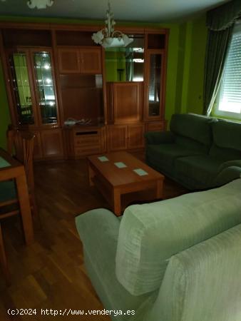 SE VENDE PISO EN TROBAJO DEL CAMINO - LEON