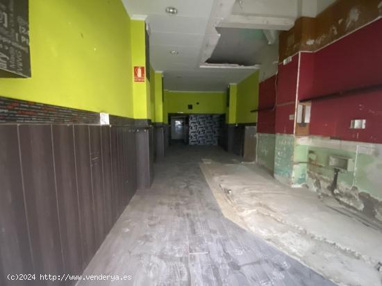 Local comercial en venta en Calle Ramón Estruch, 32 - Sant Boi de Llobregat - BARCELONA