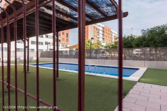  PLANTA BAJA EN JOVEN FUTURA CON PISCINA Y RODEADO DE ZONAS VERDES!! - MURCIA 