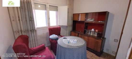  PISO EN VENTA EN ZONA TRES CRUCES - ZAMORA 