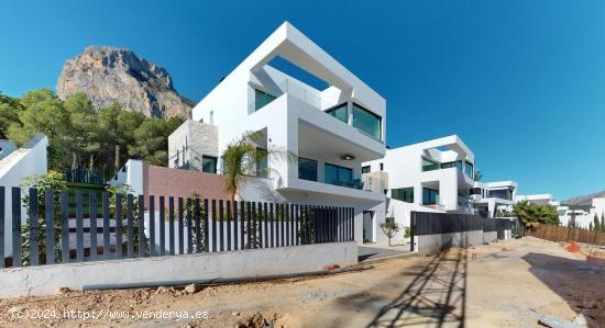 Villas de lujo de nueva construcción en Polop con impresionantes vistas - ALICANTE