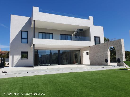  Chalet con vistas al mar. - BALEARES 