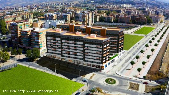  EN VENTA LOCALES COMERCILAES EN LA ROSALEDA - GRANADA 