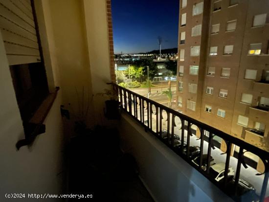  Piso VENTA en Castellón zona Norte- Hosp Jaime I, 107 m., 4 habitaciones,  un baño y un aseo - CAS 