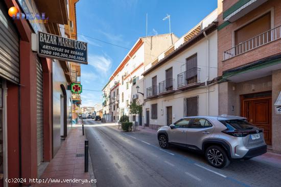 SUELO URBANO EN CENTRO DE PELIGROS - GRANADA