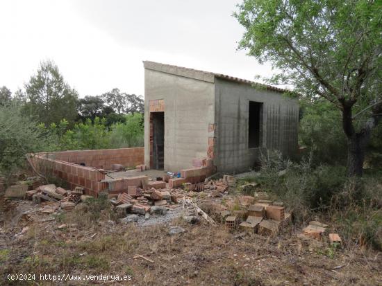 Finca rústica en Bunyola con vivienda en construcción - BALEARES