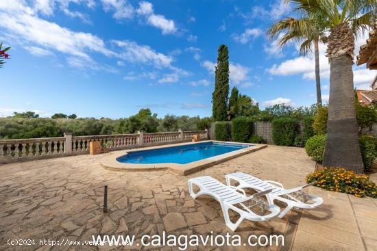 Casa muy bien ubicada en Sa Rápita - BALEARES