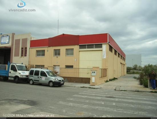  Nave industrial en Polígono Trocadero - CADIZ 