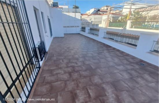  Precioso piso reformado de 2 habitaciones al lado del Palacio Viana - CORDOBA 