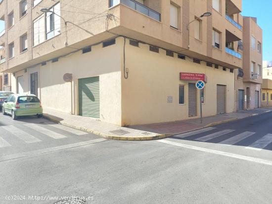  LOCAL COMERCIAL EN VENTA EN EL EJIDO, ZONA DE LA LOMA LA MEZQUITA - ALMERIA 