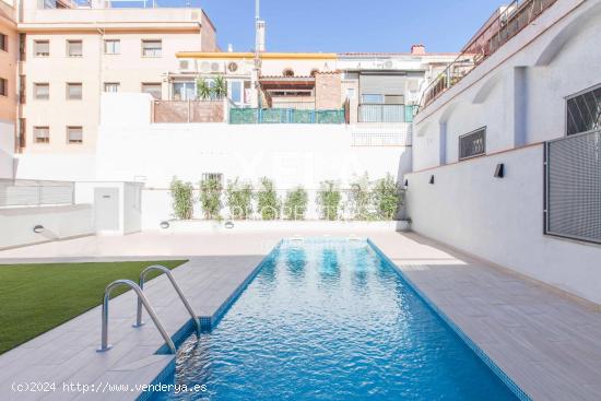 El Poblenou - Ático con terraza y piscina. - BARCELONA