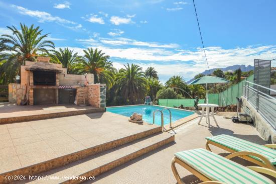 ¡Finca rústica con chalet y piscina privada en Santa Lucia! - LAS PALMAS