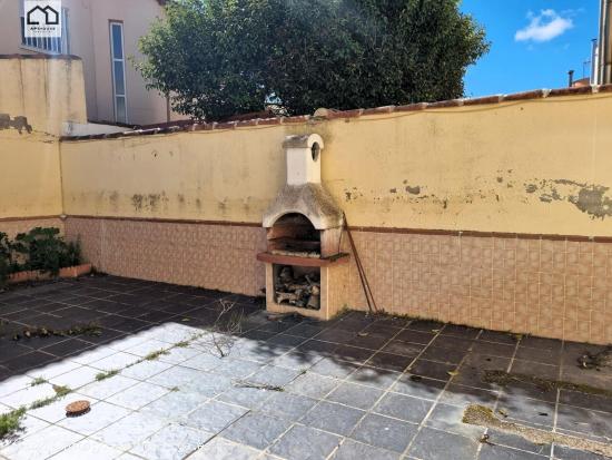 APIHOUSE VENDE ADOSADO CON PLAZA DE GARAJE EN ALCABÓN. PRECIO 79.999€ - TOLEDO