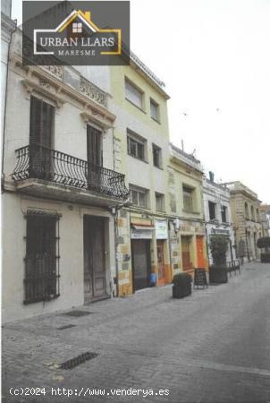 Casa de poble al centre històric de Premia de Mar - BARCELONA