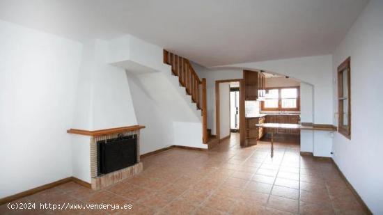 CASA A LA VENTA EN TORREDEMBARRA - TARRAGONA