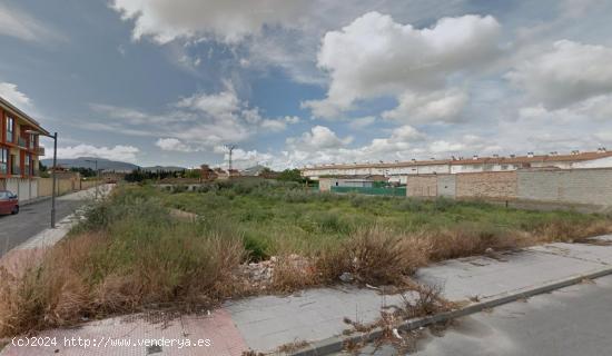 INVERSIÓN DISPONIBLE EN ALHENDÍN!! - GRANADA