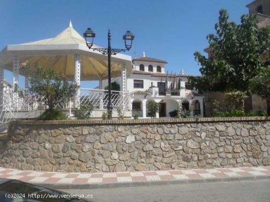 CASA SEÑORIAL EN ALFACAR - GRANADA