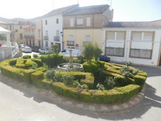 CASA SEÑORIAL EN ALFACAR - GRANADA