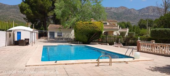  Chalet en venta Gayanes - ALICANTE 