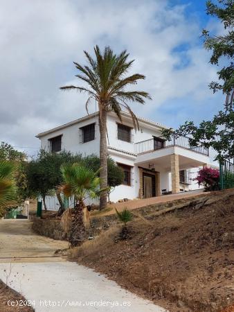  Cortijo  con casa preciosa!!! - MALAGA 