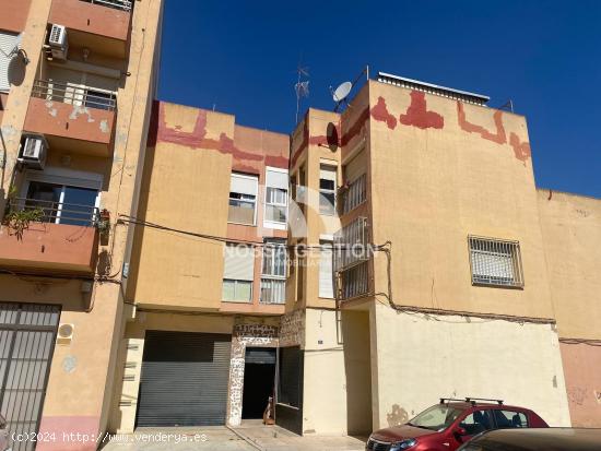 ¡Excelente Oportunidad! Local Comercial en Venta en Benifaió, Valencia. - VALENCIA